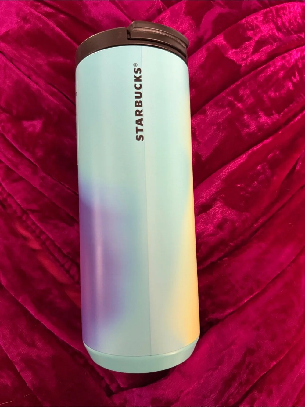 ✨ NWOT ✨ Starbucks Gradient Vacuum Insulated Tumbler